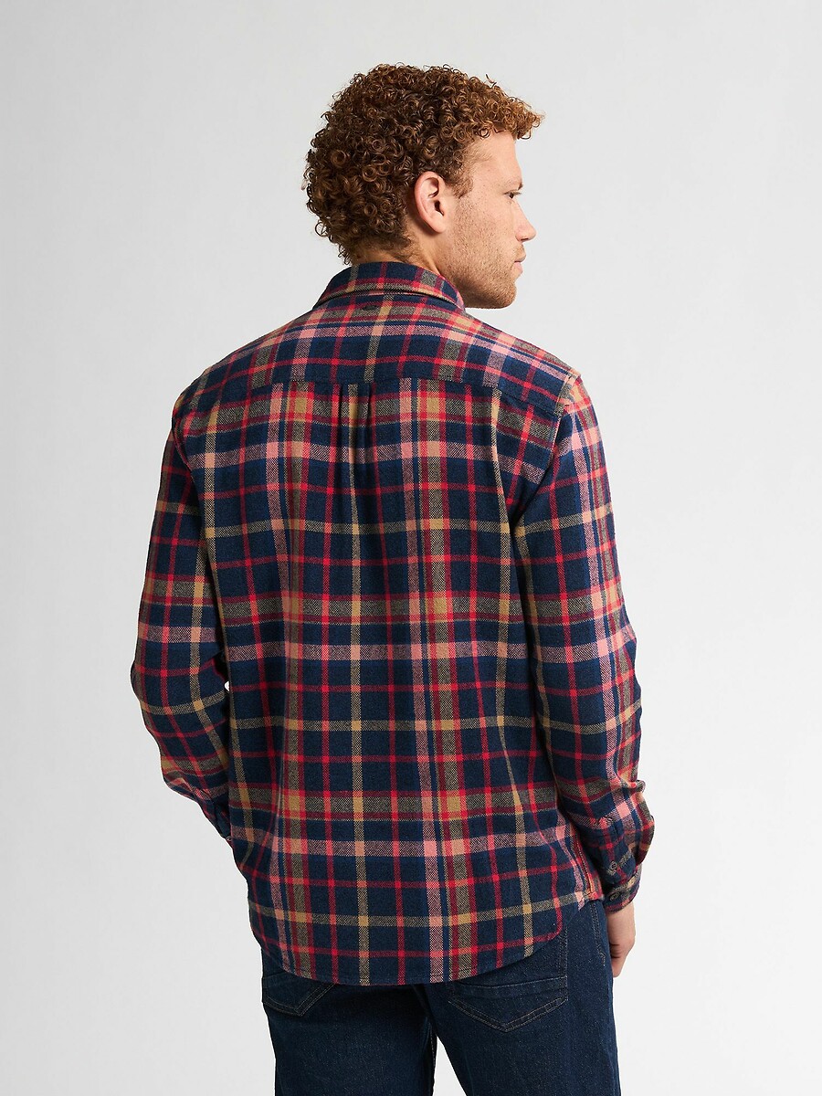 INDÚSTRIAS PETROLÍFERAS<br>Camisa xadrez de manga comprida