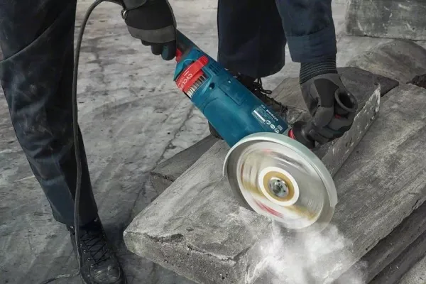 Bosch VINKELSLIBER GWS 24-230 JZ