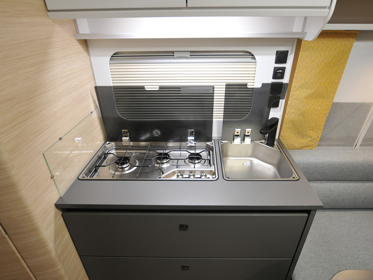 Fendt Apero 495 SG 2024 caravan