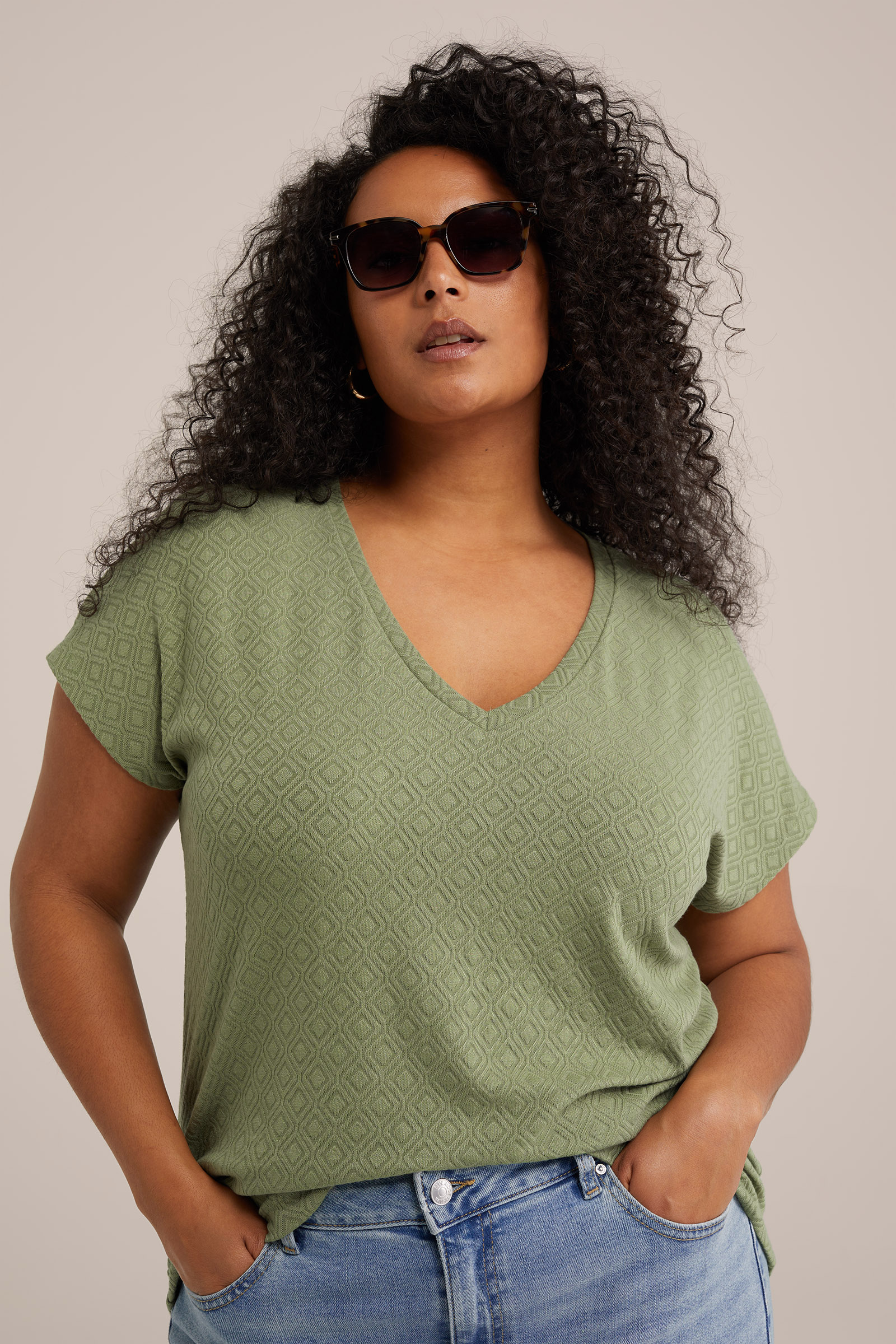 T-shirt met structuur - Curve WE Fashion Lichtgroen