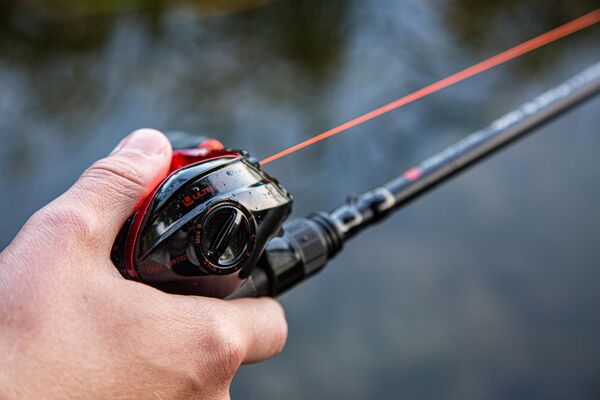 Moulinet casting Ultimate Cast Control Reel