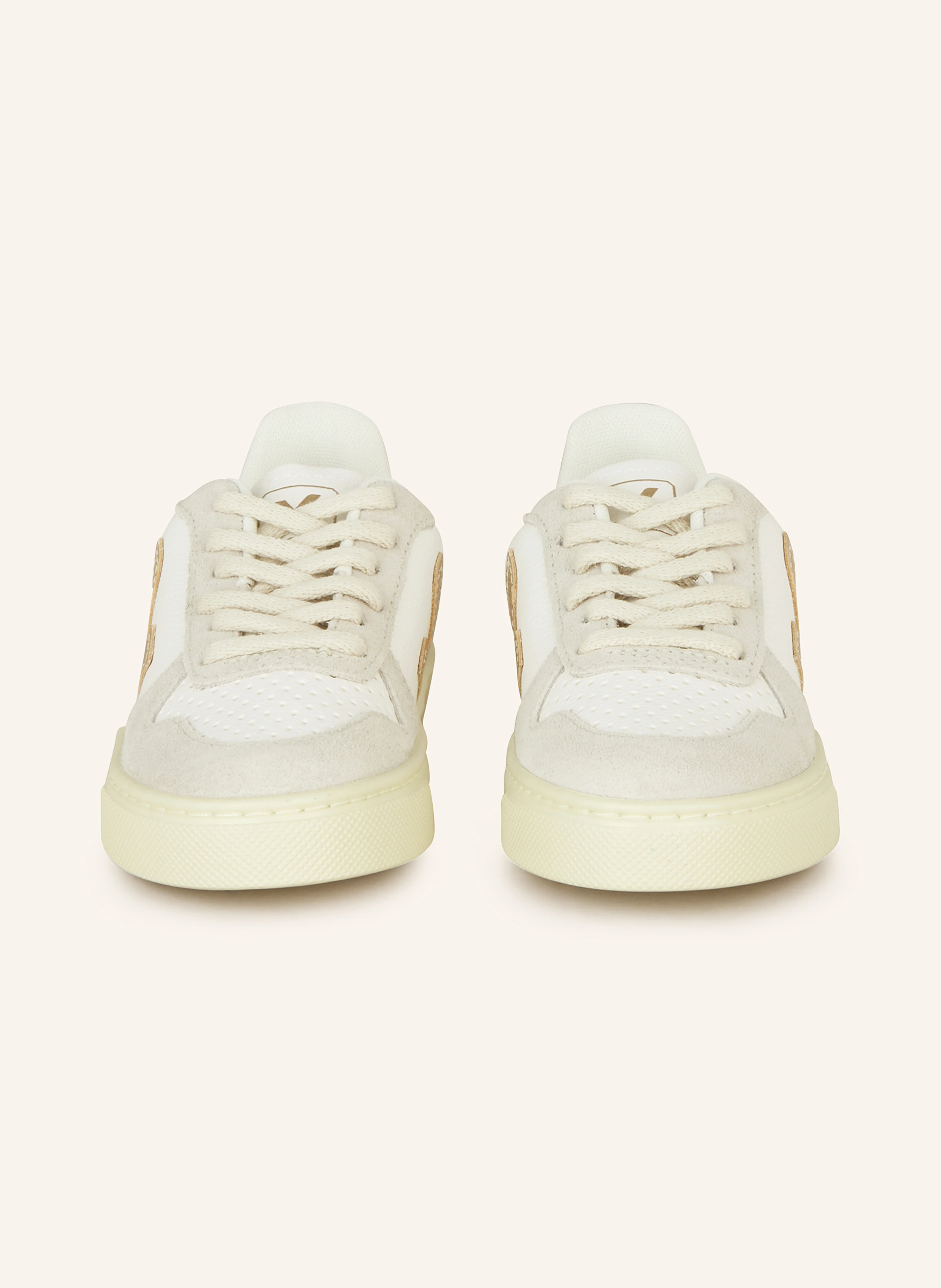 VEJA Sneaker V-10