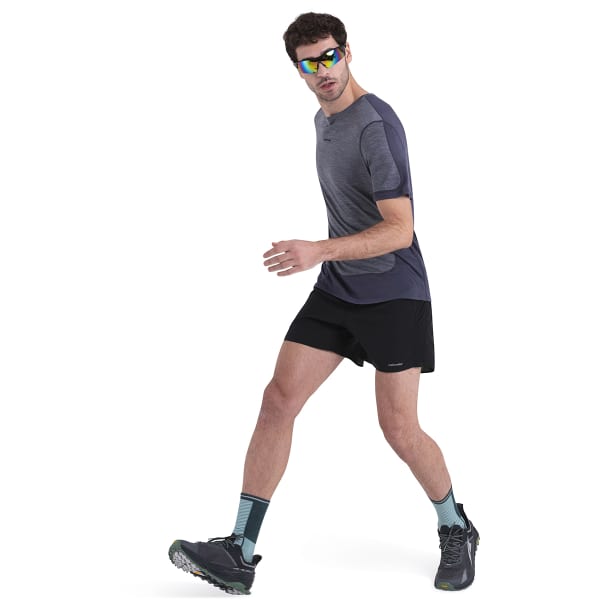 T-shirt randonnée ICEBREAKER M MERINO 125 ZONEKNIT ENERGY WIND SS TEE GRAPHITE/GRAPHITE HEATHER/CB