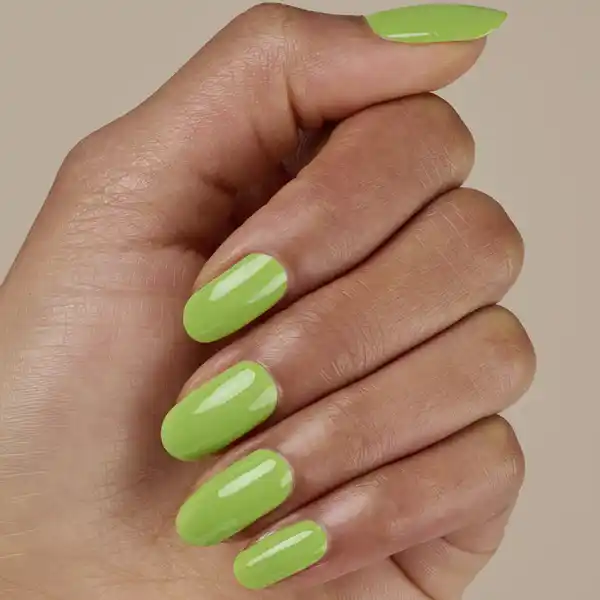 Iconails Gel Lacquer 150 Iced Matcha Latte
