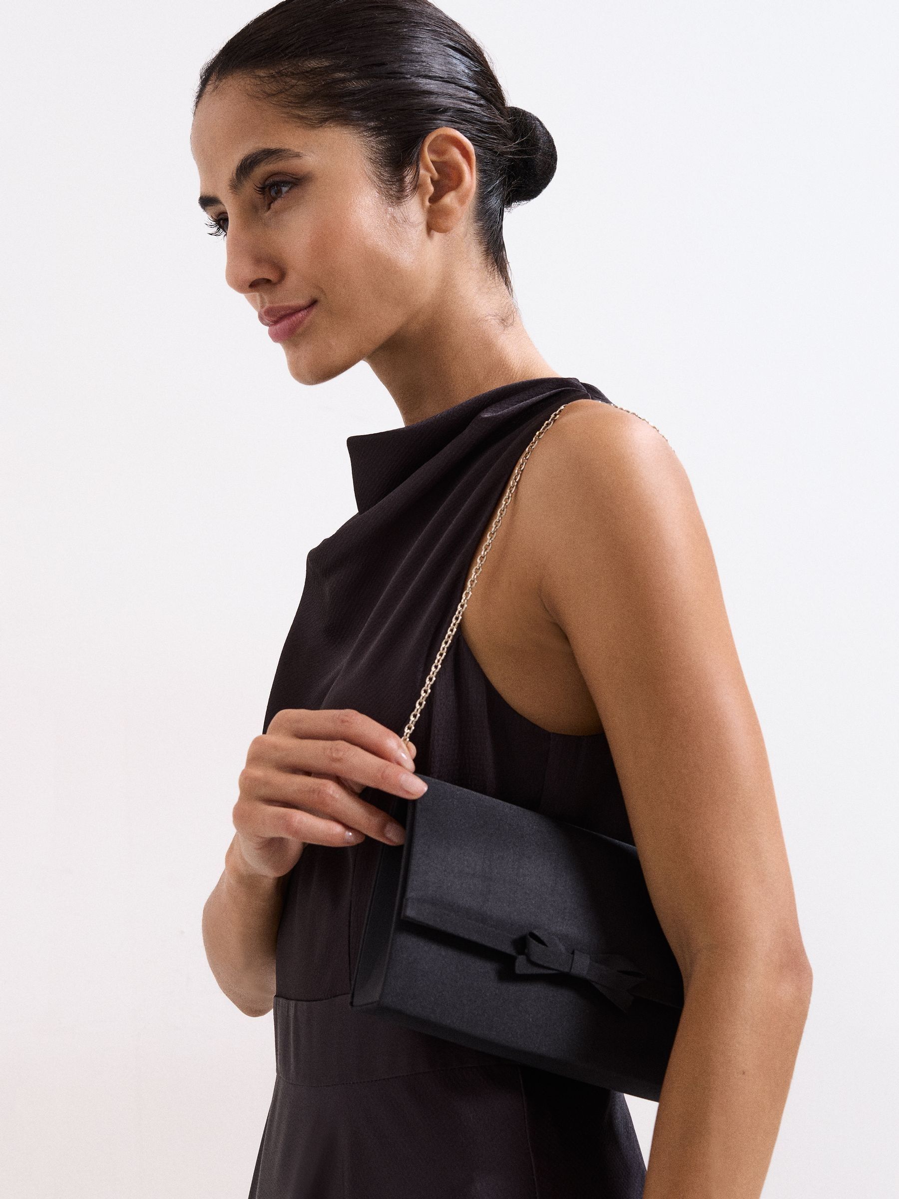 Phase Eight grosgrain clutch met strik