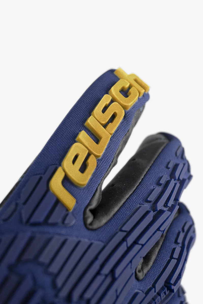 Reusch Attrakt Freegel Fusion Goaliator Torwarthandschuh