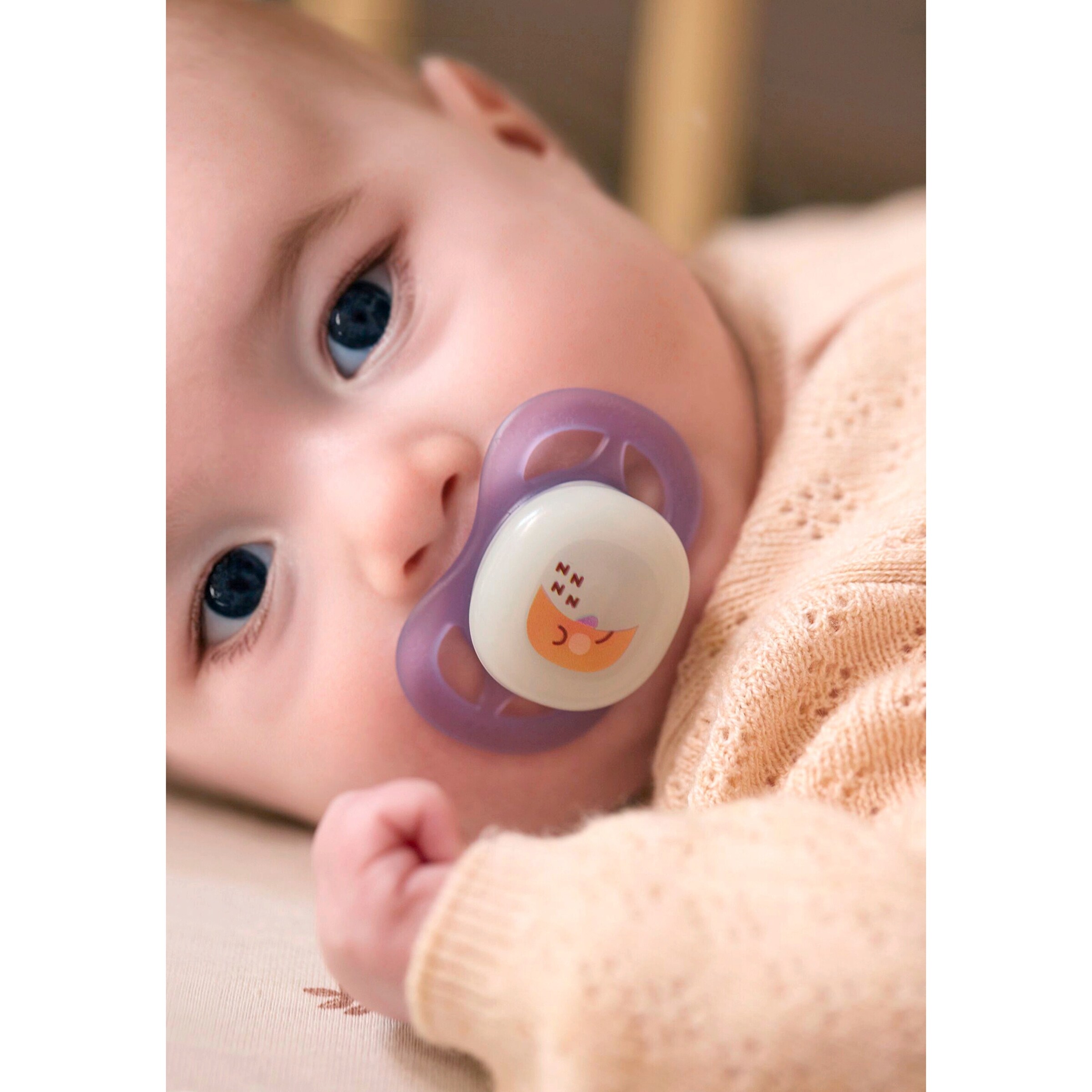 Philips Avent 2er-Pack Schnuller ultra start night, 0-2M gelb/lila