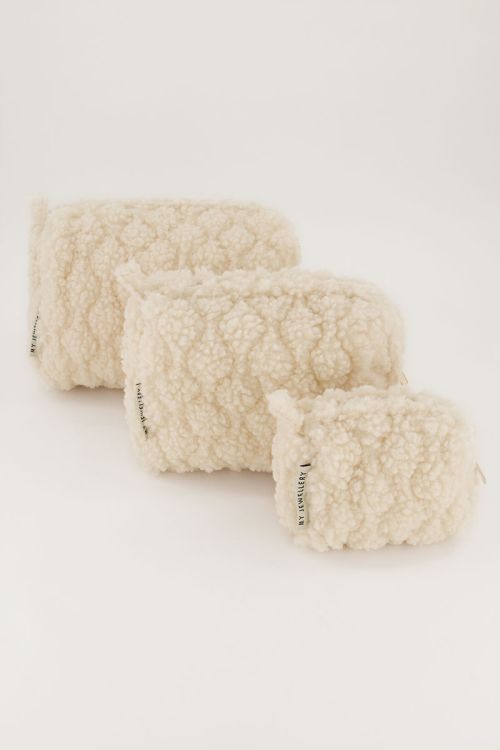 Beige teddy toilettas set