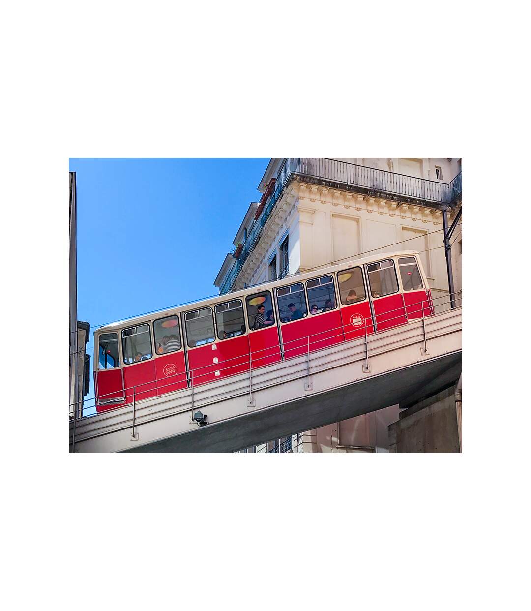 Visite du Vieux Lyon en famille ou entre amis avec photos souvenirs Polaroid - SMARTBOX - Coffret Cadeau Sport & Aventure