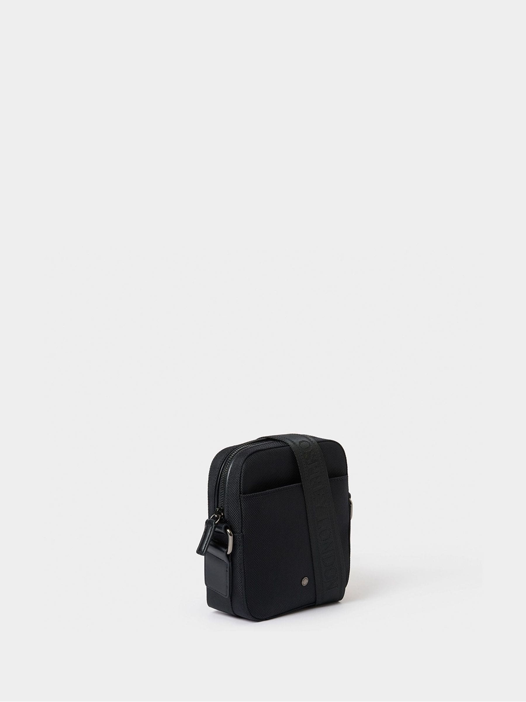 Osprey London The Ballistic Travel Black Bag