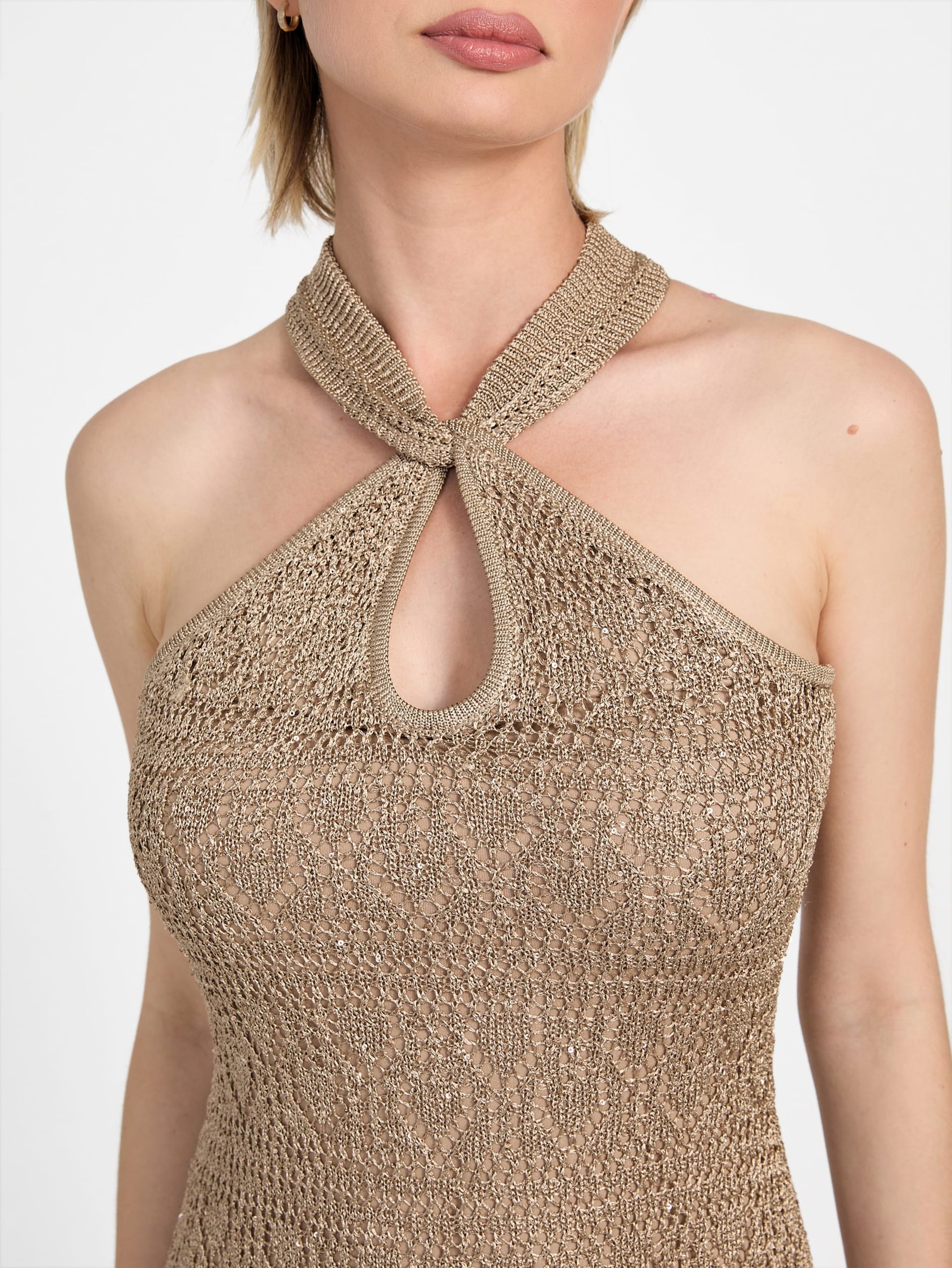 Vestido longo Cynthia com decote em forma de fechadura