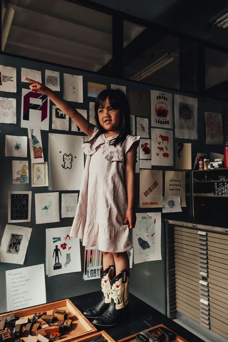 BAJE STUDIO lila baje studio mini jurk sardine