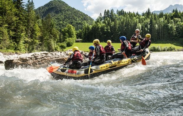 Wildwasser Rafting - Auer Schwall-Unken in Lofer als Geschenk