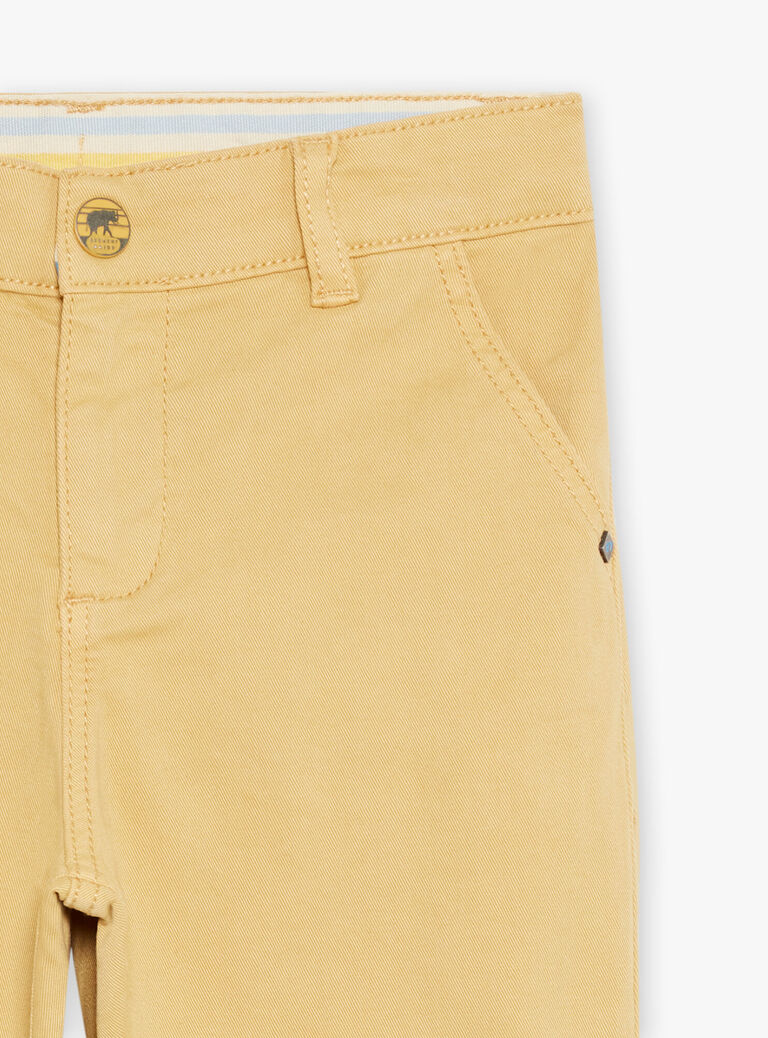 Chino jaune