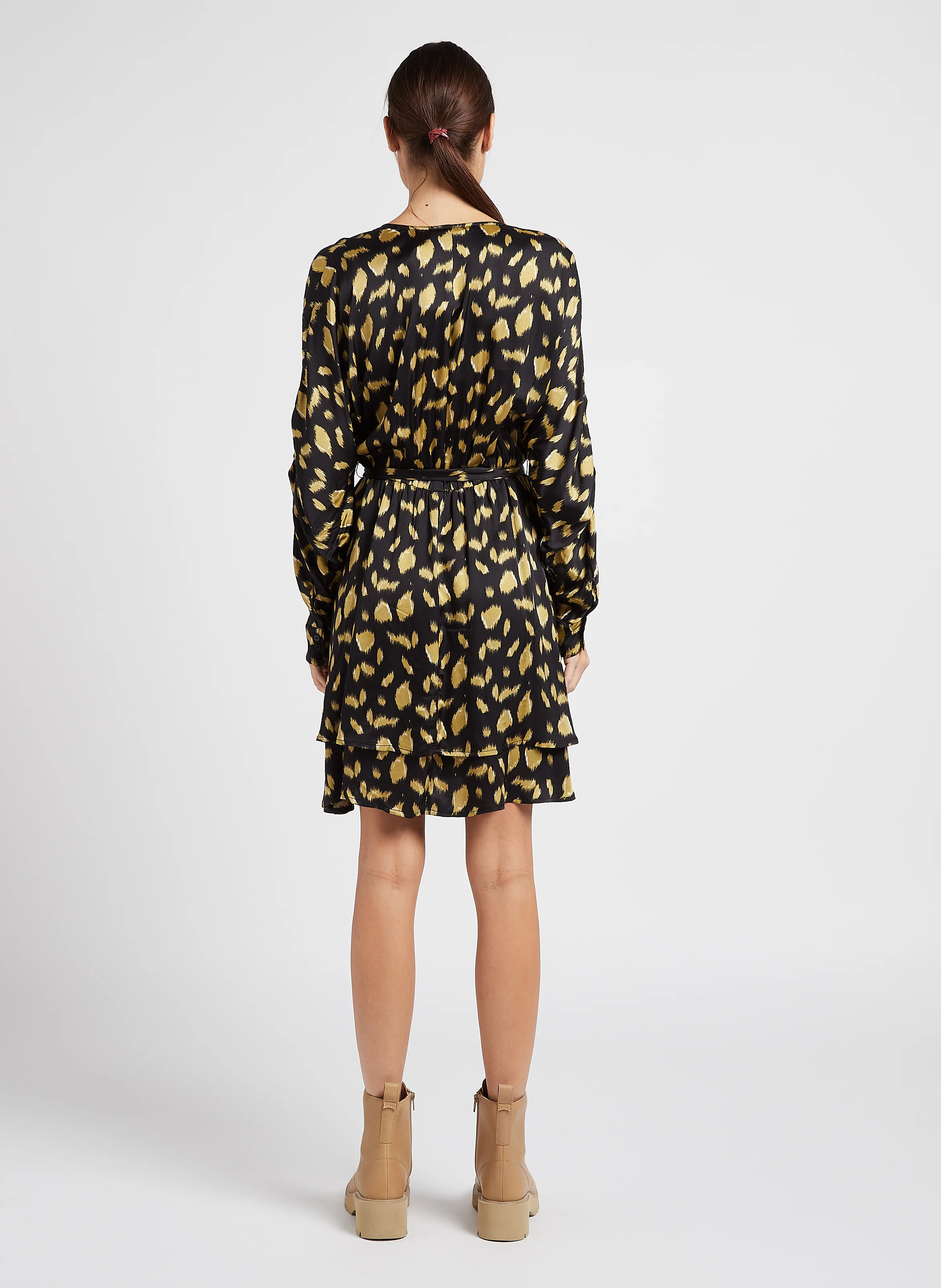 LONA - Robe midi col V imprimée | Noir