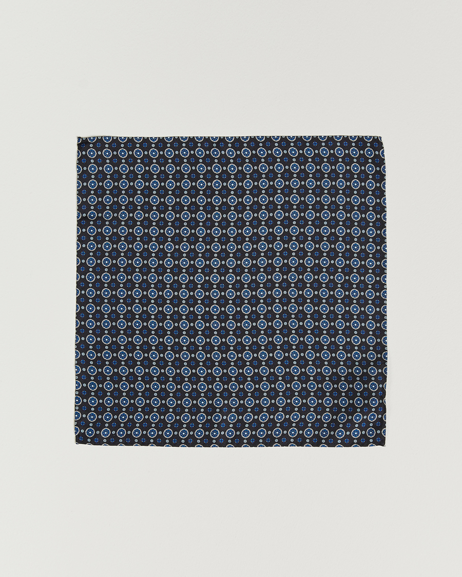 Amanda Christensen Medallion Silk Pocket Square Black
