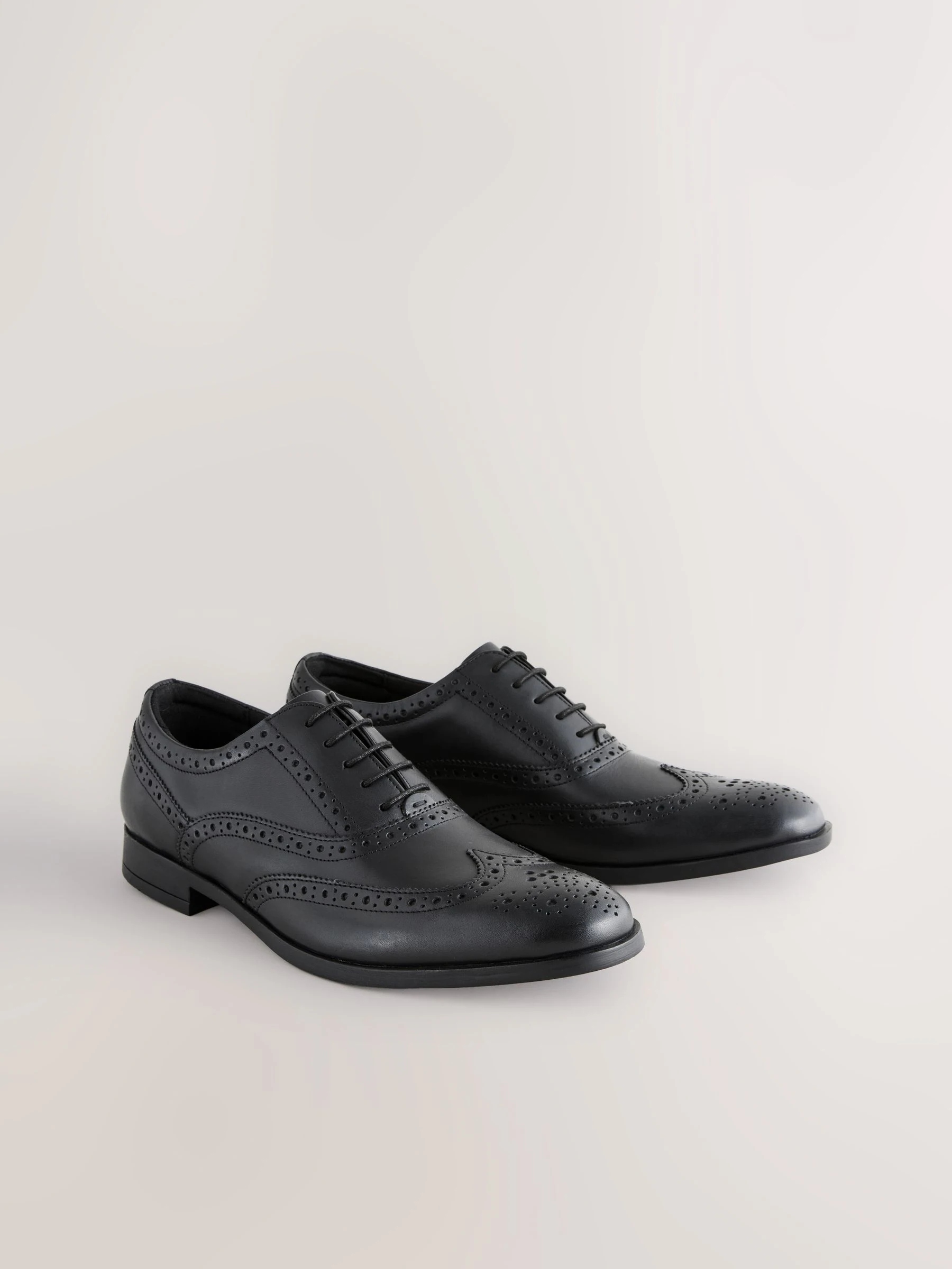 Zwart - Standaard pasvorm - Leren Oxford brogues