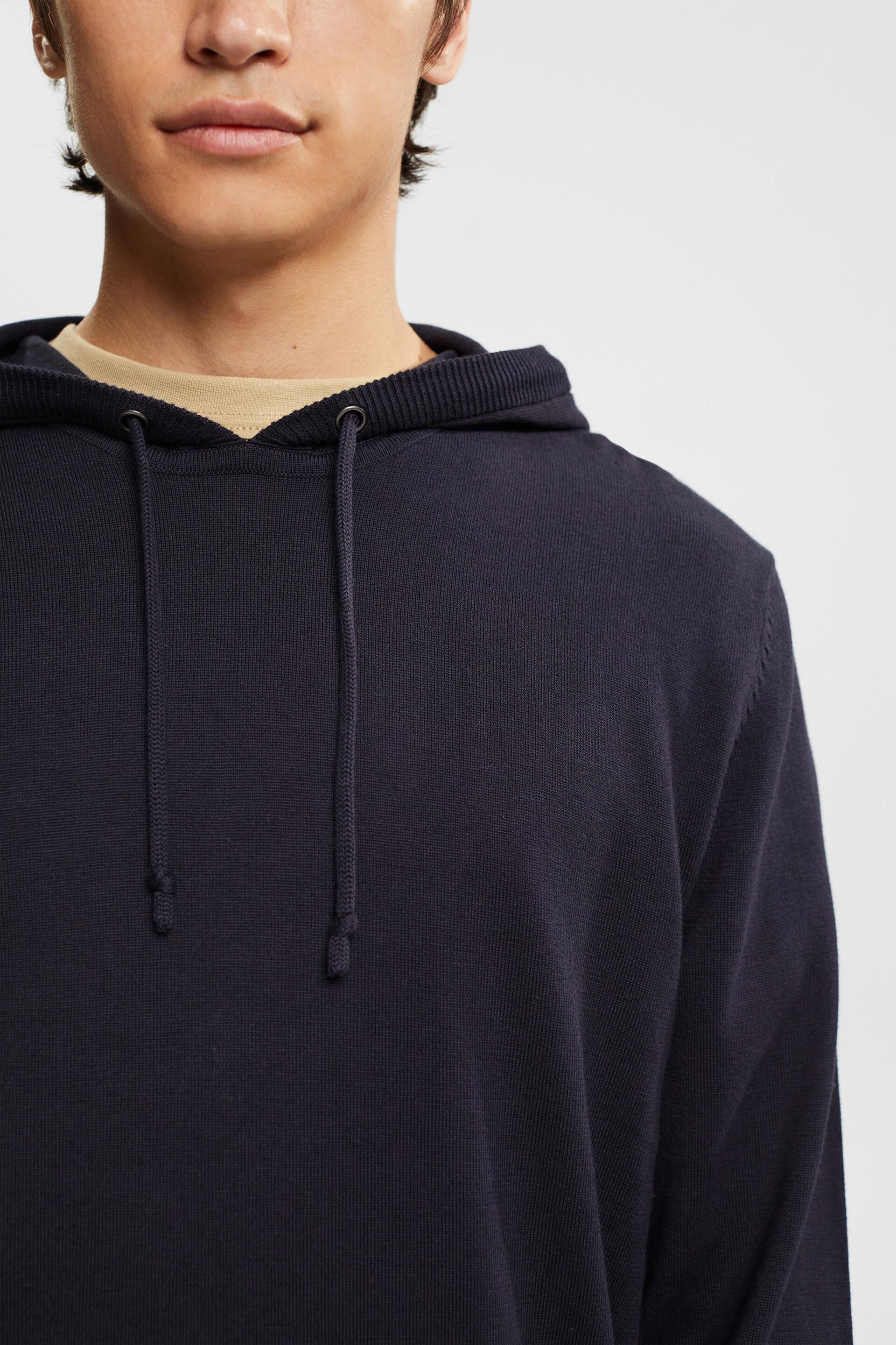 Pull-over en maille à capuche