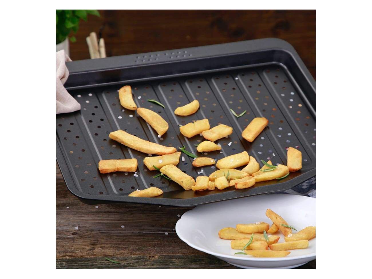 Plaque anti adhésive crisp and fry - 41 x 31,5 x ht 2,5 cm - Decora