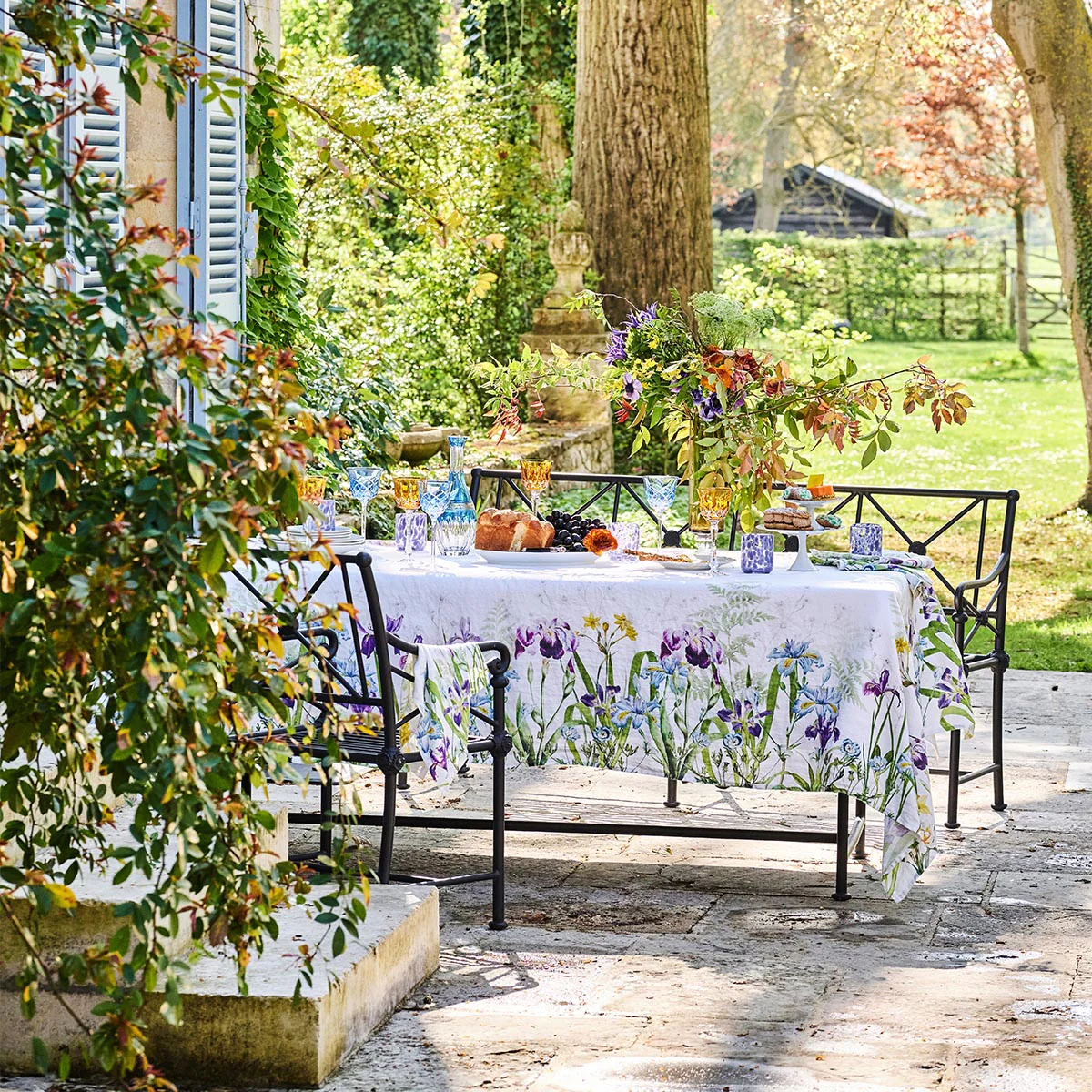Nappe pur lin multicolore 155x155 Garnier Thiebaut