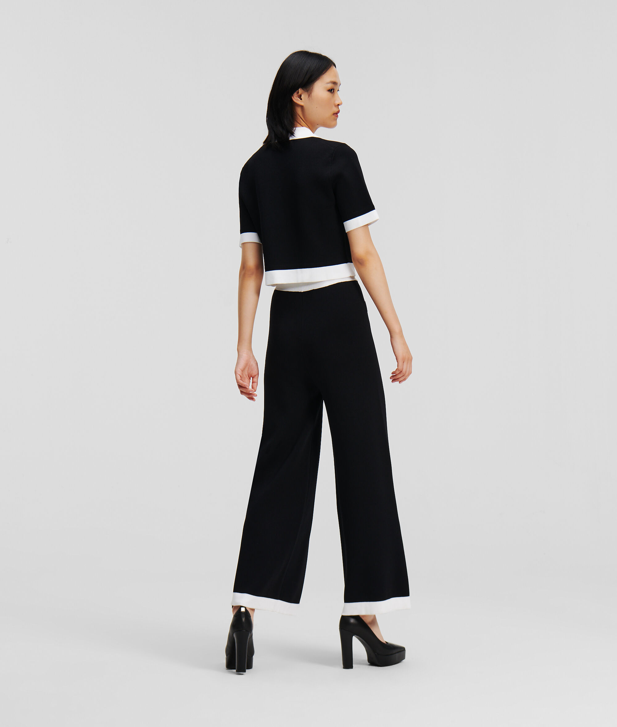 PANTALON AJUSTÉ EN MAILLE