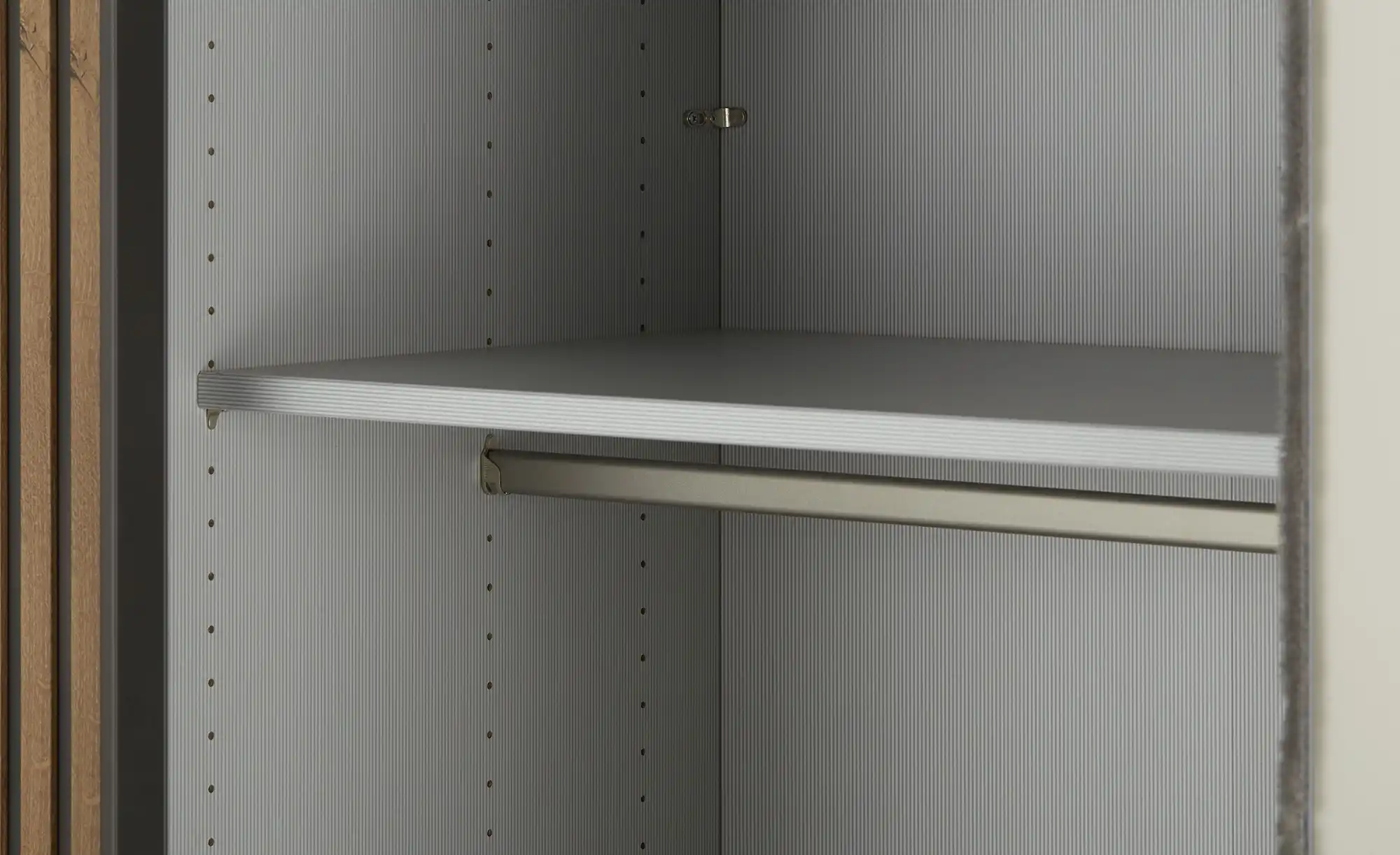 uno Schwebetürenschrank Cosima