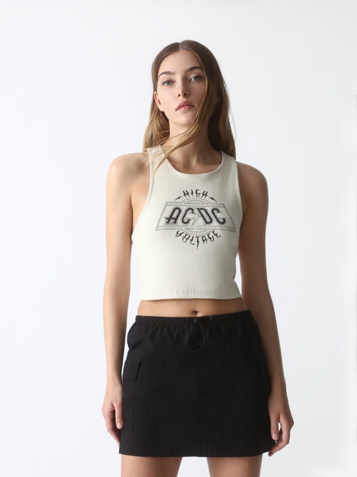 Top cropped ACDC - Bege