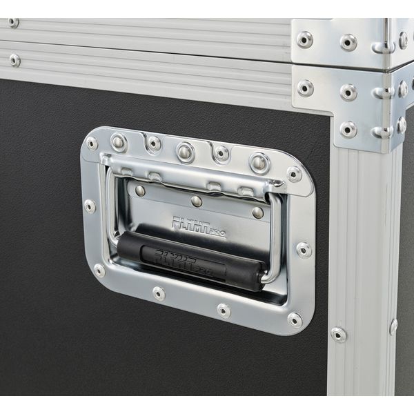 Flyht Pro Case Stacking 4