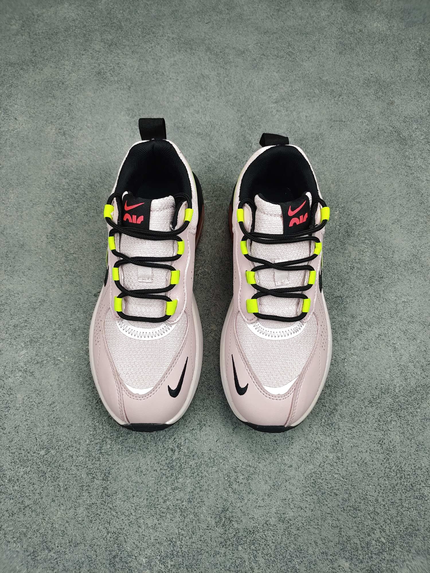 Nike Air Max Verona CK7200-800 Dames Schoenen