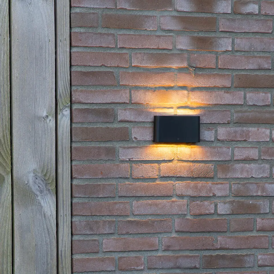 Qazqa wandlampen buiten batt zwart geïntegreerde led