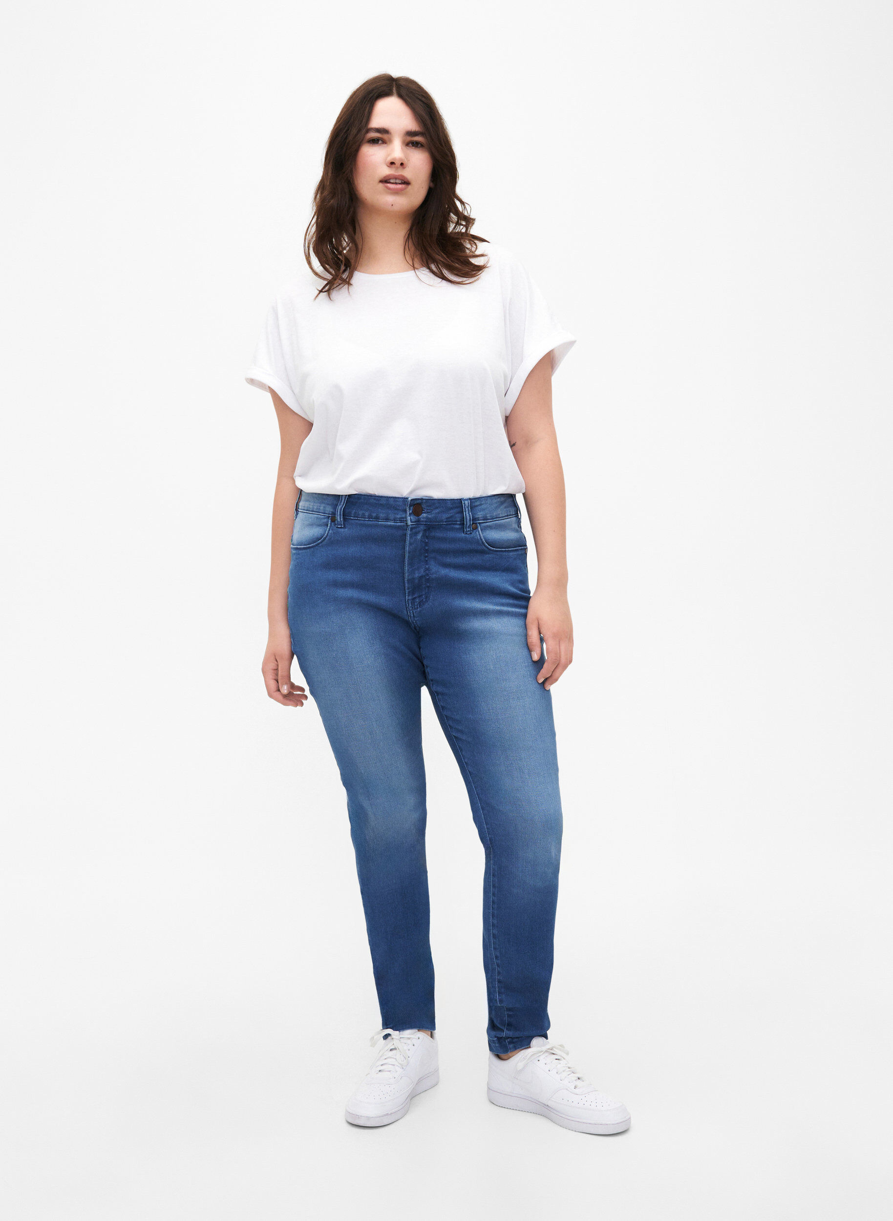 Viona jeans med regulær talje