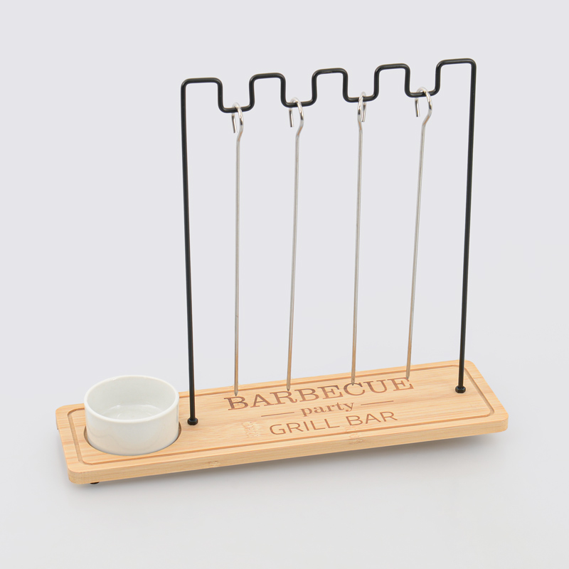 Support à brochettes avec plateau