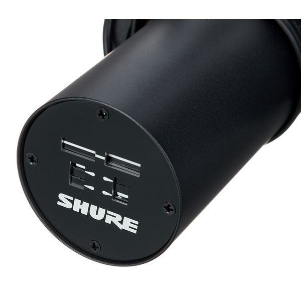 Shure SM 7 B EVA Case Bundle