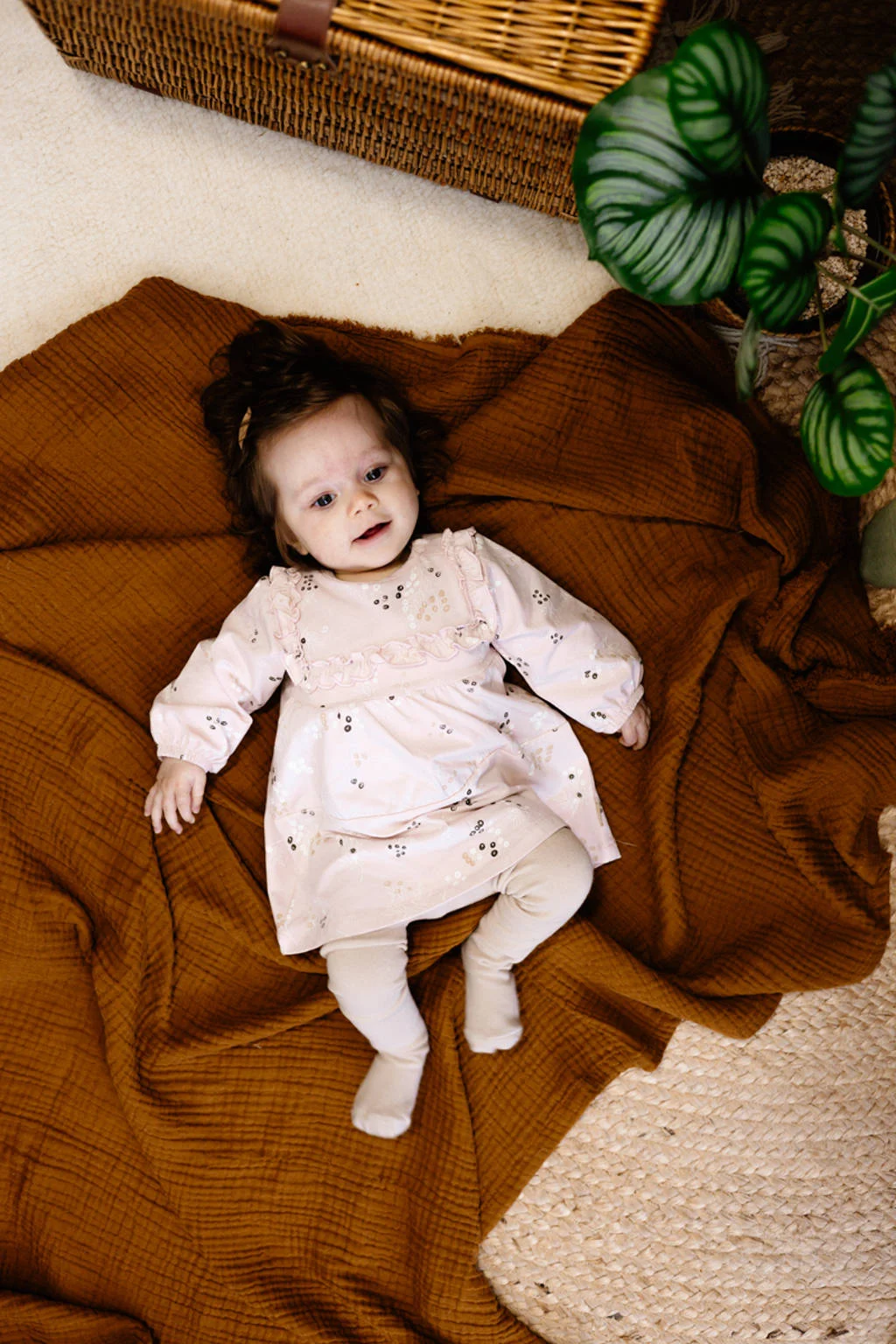 Quapi baby jurk FAYE met all over print lichtroze/ecru/bruin