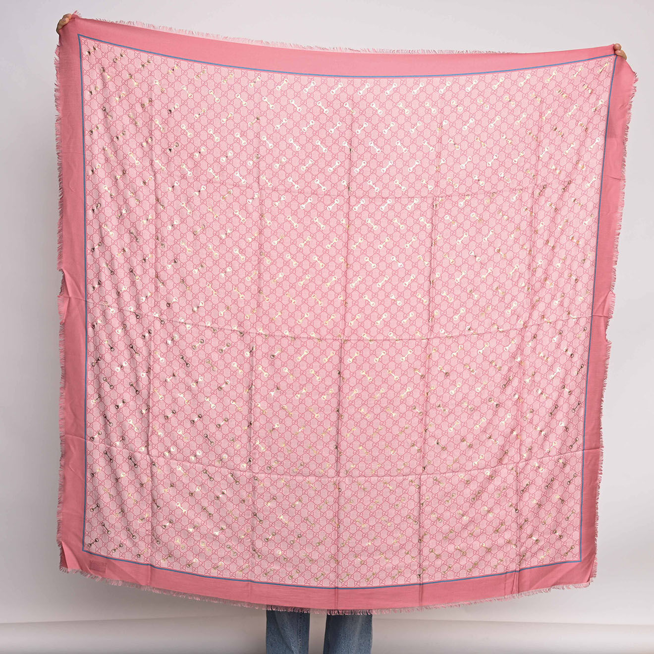 Gucci Etole Monogramme rose - Neuf avec étiquette - 135x135 cm