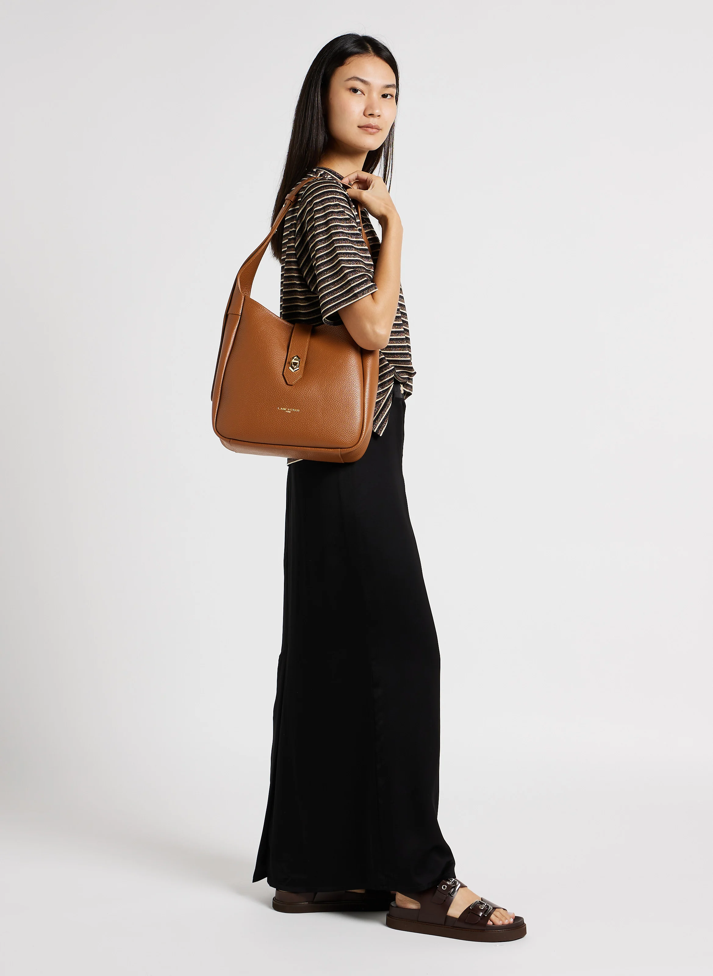 TOP DOUBLE - Sac seau en cuir grainé| Marron