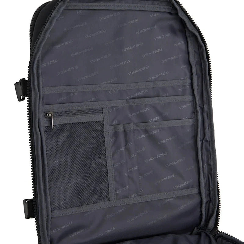 New Rebels Jessi Easton Underseater 15,6