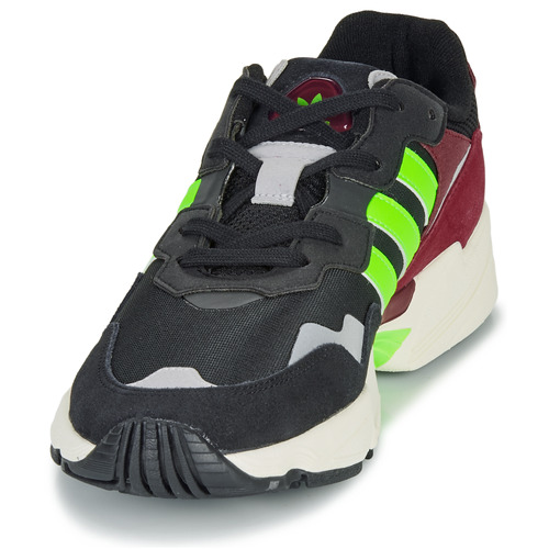 adidas Originals - YUNG-96 - Noir / vert