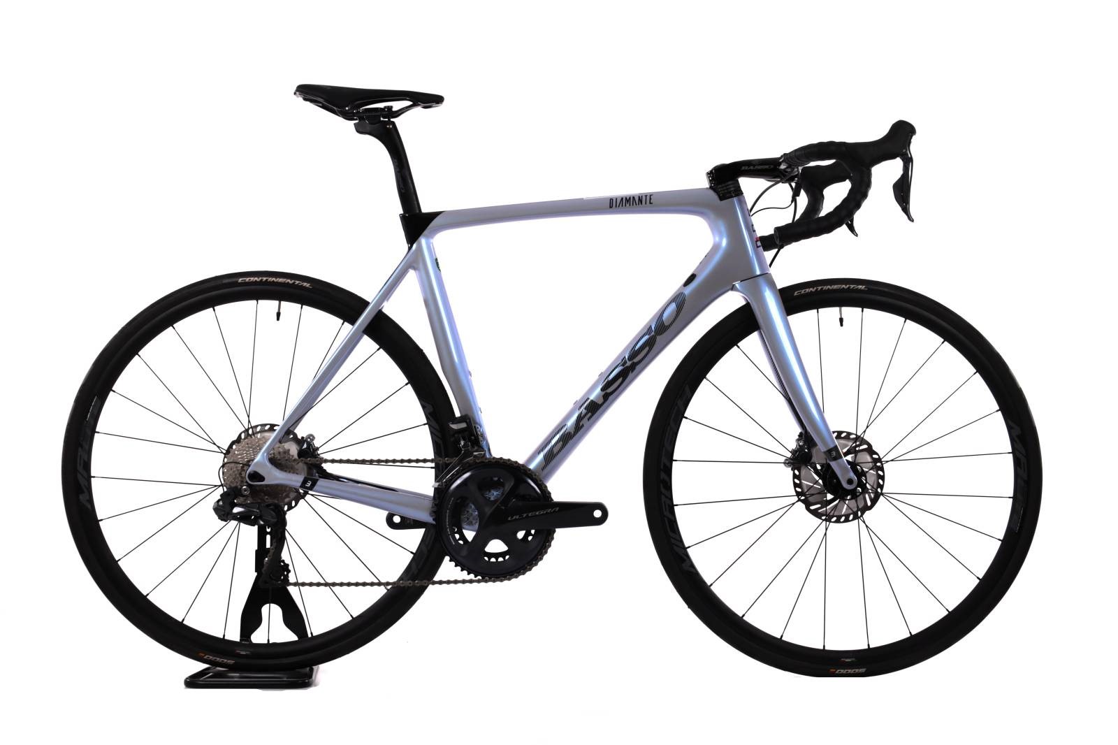 Basso Diamante (2021) | Diamond