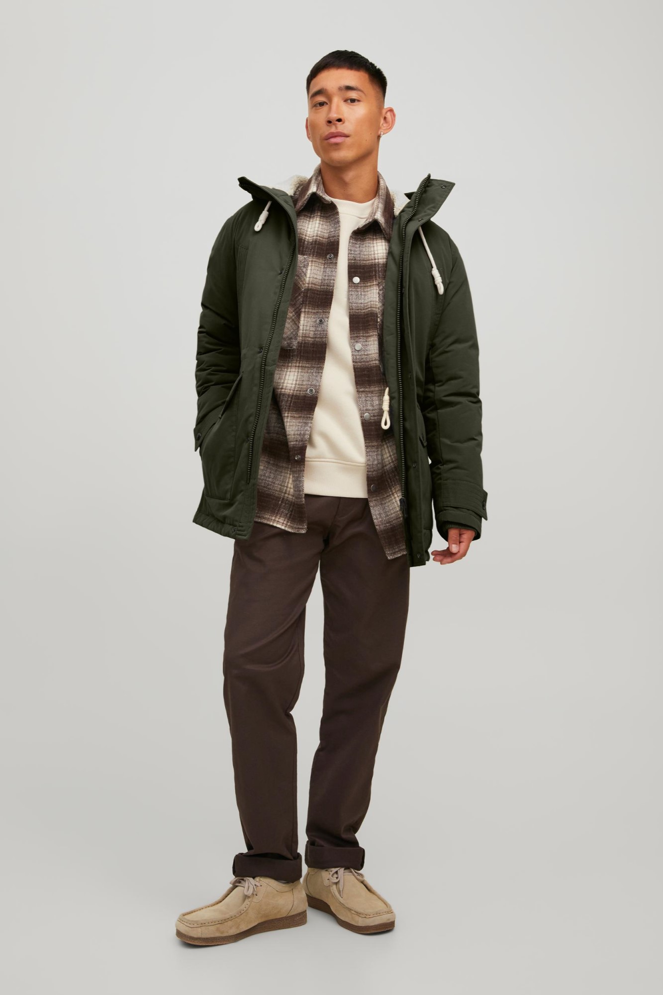 Parka com capuz