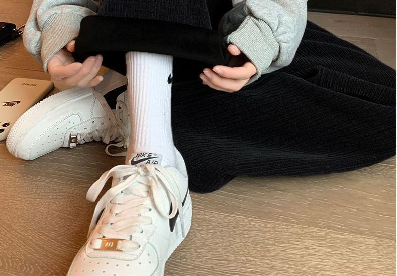 Niji Smile - Corduroy broek met rechte pijpen