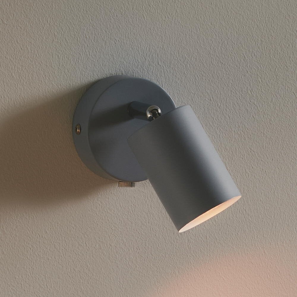 Ontdek wandlamp in blauw GU10