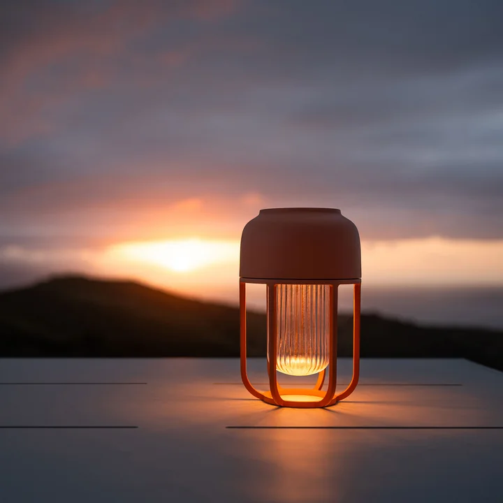 HOUE - Light No1 LED Solar-Akkuleuchte, eisblau