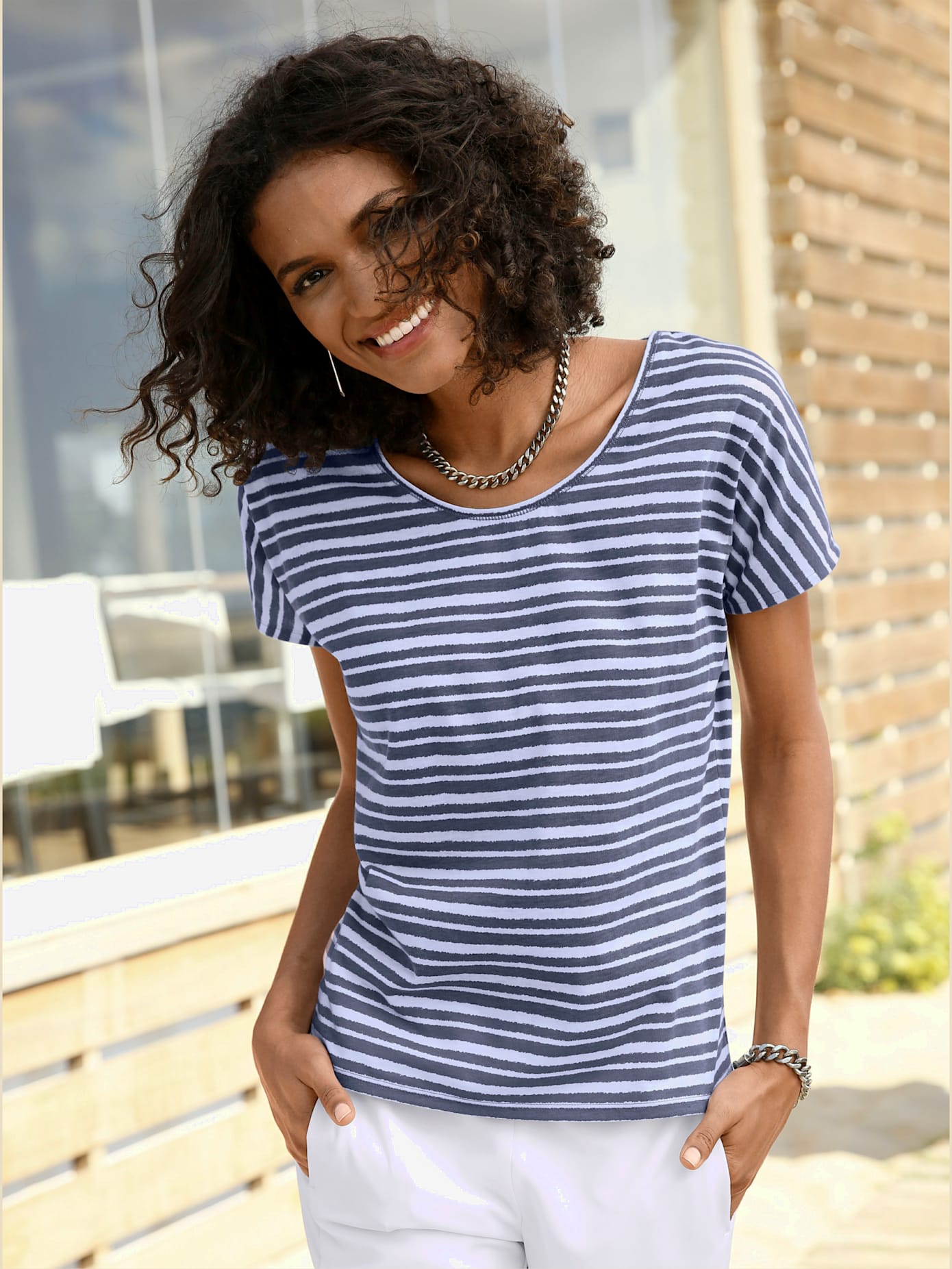 T-shirt femme col rond classique à rayures