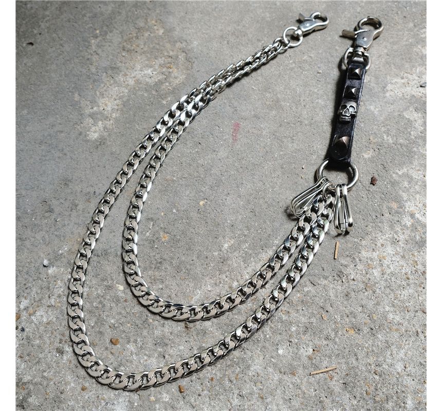 BABLIBU - Broekketting met schedel en studs
