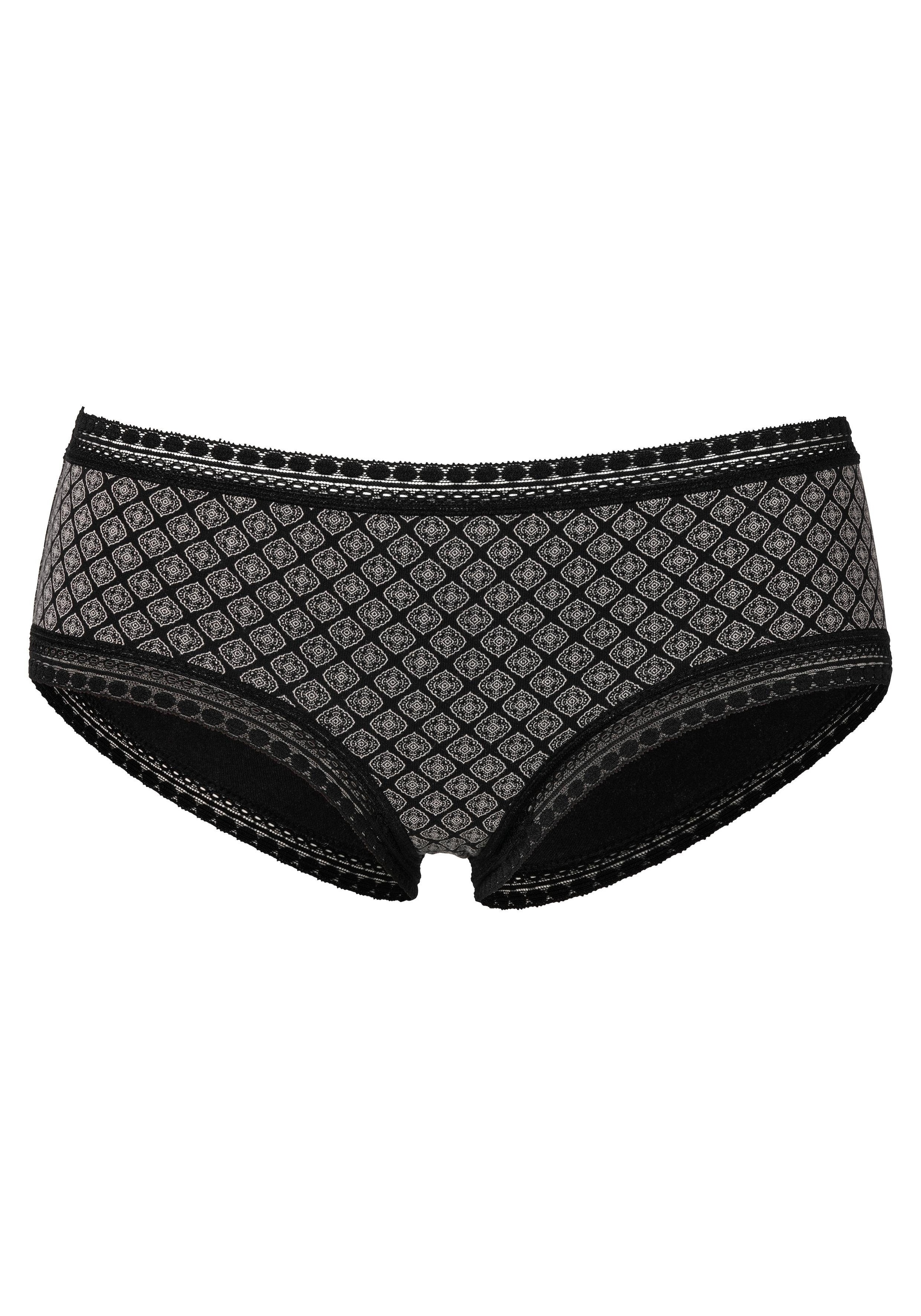 LASCANA Panty , aus elastischer Baumwolle mit weicher Spitze