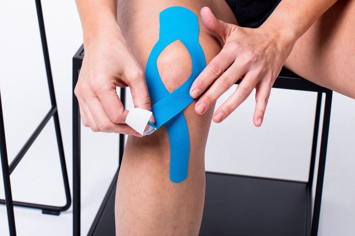 My CureTape® Sports. Vorteilsdosen mit 3 Rollen Kinesiotape