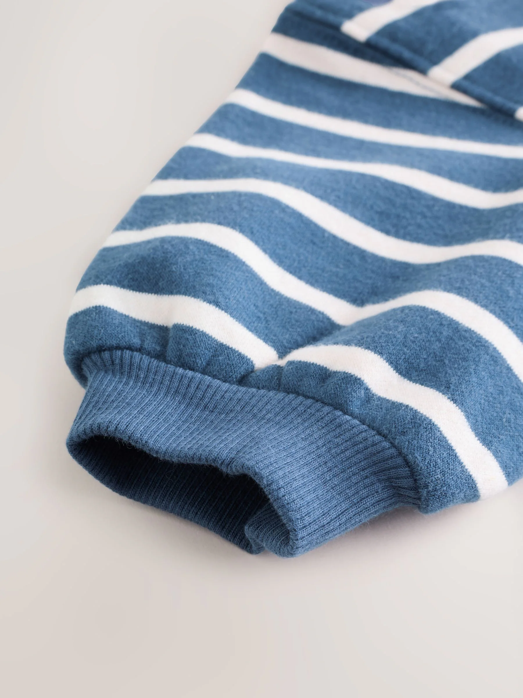 Marineblauw gestreept met personages - Set met sweatshirt en legging (3 mnd-7 jr)