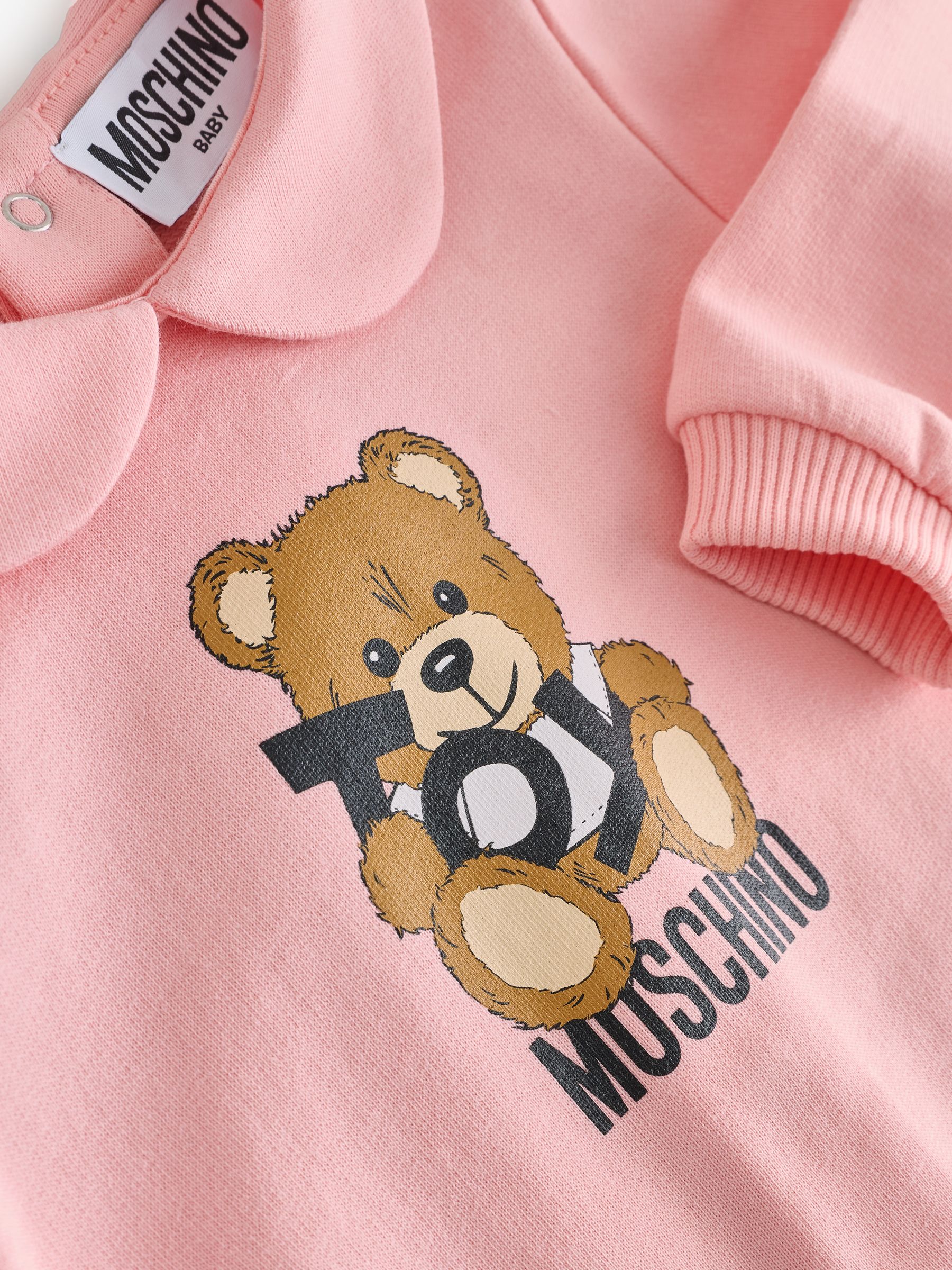 Roze - Moschino Baby Logo Sleepsuit, Hat & Bib Giftset With Giftbox