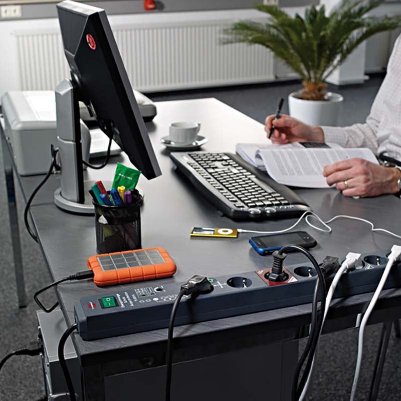 Brennenstuhl Secure-Tec 1159490966 master-slave stekkerdoos 6-voudig 3m zwart